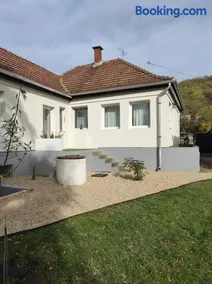 Szomolyai Vadvirág vendégház - Image 2