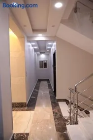 Grand Vanda Suites - Image 4