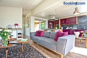 Mulberry Lodge - Image 5