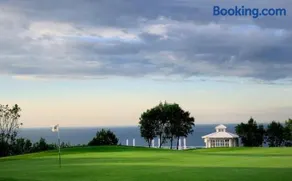 Luxury Lighthouse Golf Villa - Image 2