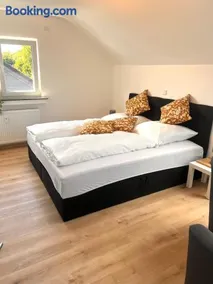 Modern und flexibel wohnen zwischen Köln und Düsseldorf - Image 1