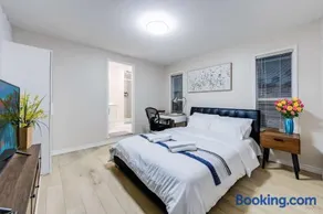 Bright Maple Suite - Image 1