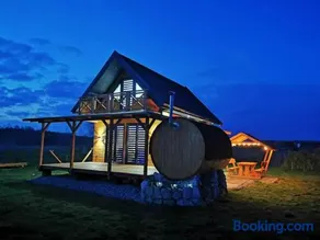 Domek na Roztoczu Balia Sauna Łaszczówka nad rzeką - Image 1