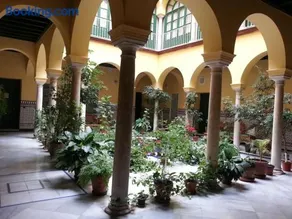 APARTAMENTO EN CASA PALACIO CENTRO HISTÓRICO - Image 1