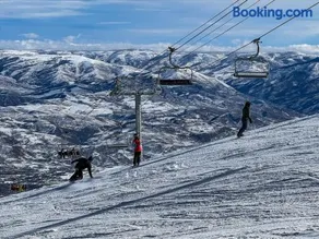 Snowbasin Summit R5062Ski Retreat Hot Tub Views - Image 2