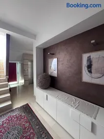 Cristina Home - Image 3