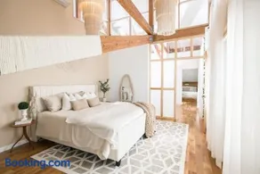Light filled zen 3BR Penthouse - 7 min to Westport - Image 4