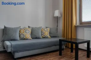 Airport Residence Amber - Image 2