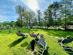 Appartamento accogliente e familiare con terrazza, piscina e giardino | Vista sul fiume | Sono ammessi animali domestici - Image 3