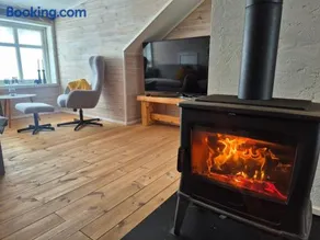Molden Sky - takterrasse med egen jacuzzi! - Image 3