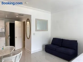 SOBE OCEAN VIEW OCEAN DR charming studio -316 - Image 2