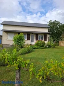 La Petite Maison à Gimel-les-Cascades - Image 1