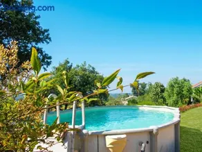 Maison cosy avec piscine privée à Estibeaux 38 m² - Image 1