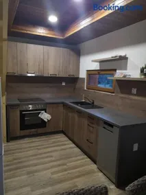 Cabin near forest - Image 3