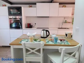 Aros Mountain Lake Iseo Hospitaliy - Image 4