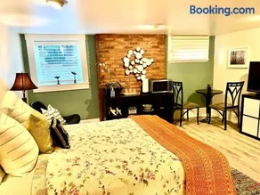 Calm and Private room - Image 3