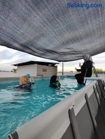 MUSLlM ONLY Pool Wifi 3 aircond room Hospital Sultanah Bahiyah - Image 1