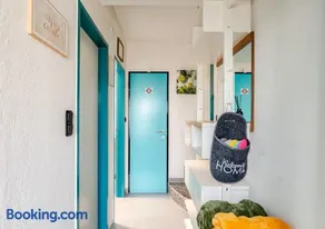 Vienna Garden Bungalow - Image 2