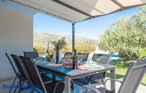 Four-Bedroom Holiday Home In Zaton - Image 2