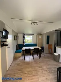 Mobil-home avec 2 chambres à coucher pour 4 personnes - Image 1