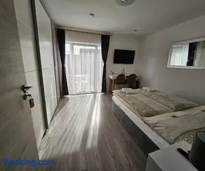 Sunny room 1 - Image 3