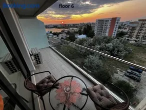 Mamaia Sea Vibe - Image 1