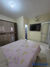 Suíte independente com cozinha e varanda - Image 1