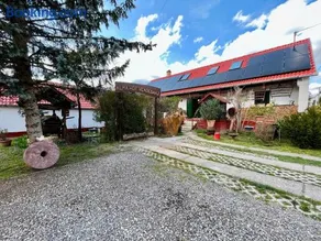 Alma Hof Vendégház - Image 1