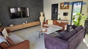 Villa climatisée avec piscine et jacuzzi - Image 3
