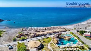 Alia Beachfront Suites and Spa - Image 3
