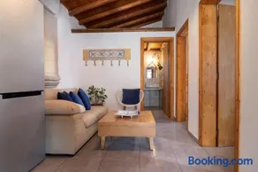 Amaryllis apartments - Image 4