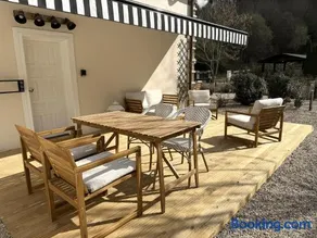 GURAH Boutique Apartments - Image 5