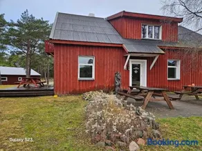Kaluri Guesthouse - Image 1