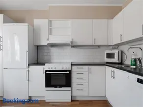 Modern Lysekil Apartment with Private Patio and Free Parking - Image 3