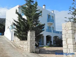 Arokaria house - Image 1