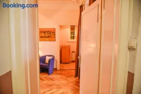 Belgrade Center Bohemian Quarter - Image 3