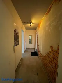 Jonnys ArtApartment - Image 3
