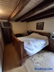 Ferme Berger-By & ses 2 dépendances, entre les 2lacs - Image 2