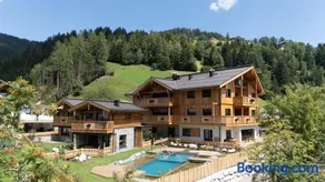 MOAHOF Chalets & Appartements - Image 1