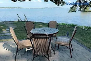 Beautiful Waterfront House in Owasco Lake - Image 3