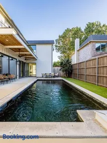Stunning Modern Farmhouse with Pool - Image 1