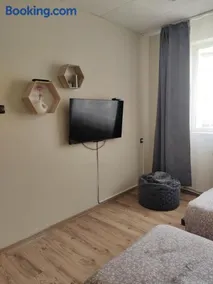 Тристаен апартамент - Image 3