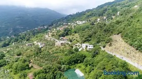 D & K Guest House - Image 3