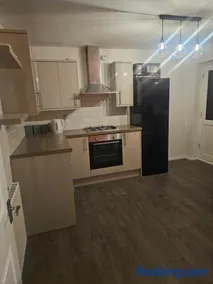 Rosag Guest House Rainham - Image 3