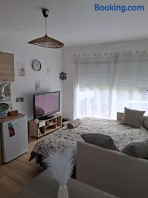 Stud'Home - Image 1