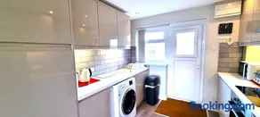 2 Rosemullion - Image 2