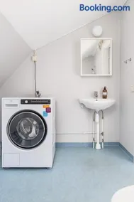 Well-Located Apartment in Central Kopparberg - Image 2