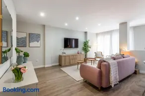 Apartamento de Diseño en la Costa de Alicante - Image 3