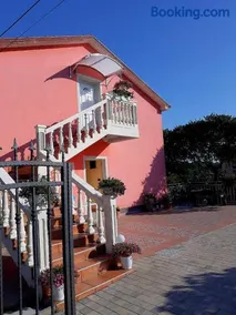 Premium Two-bedroom Apartment - Image 1