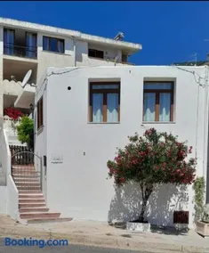Casa Pina - Image 1